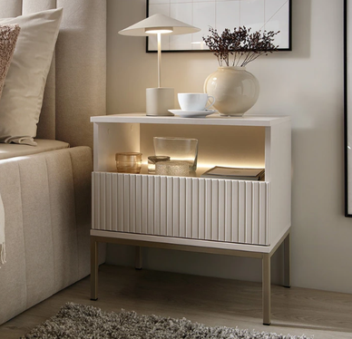 Прикроватная тумбочка