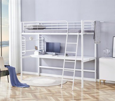 Кровать без матраса