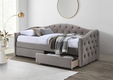 Кровать без матраса